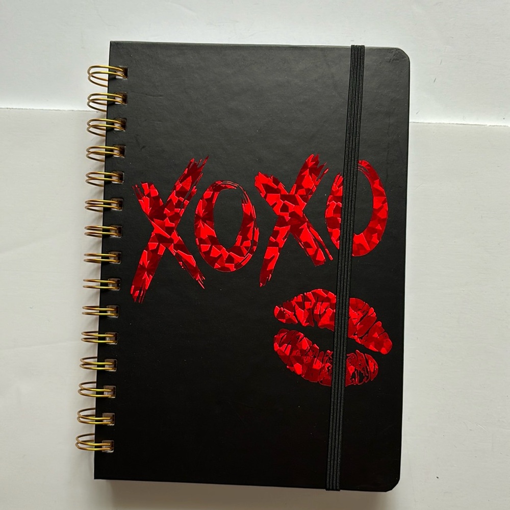 Greatworks Spiral “XOXO 💋” Journal Notebook